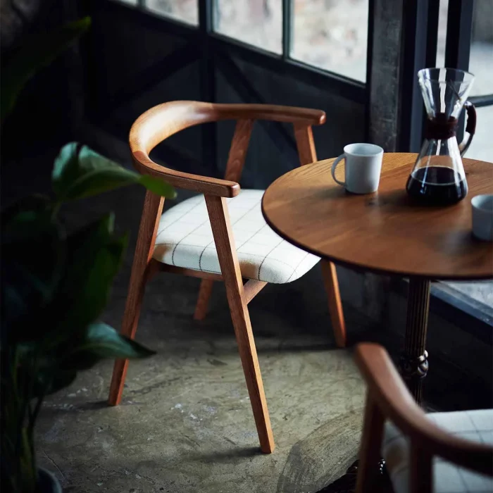 木製椅子 アームチェア  ファブリック カフェ オフィス 店舗家具 