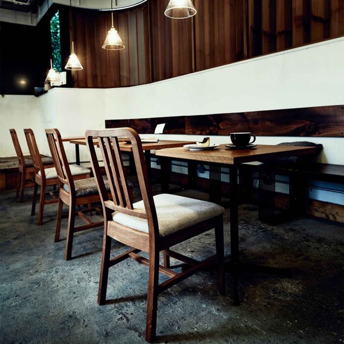 アームレスチェア 木製椅子  カフェ 店舗家具