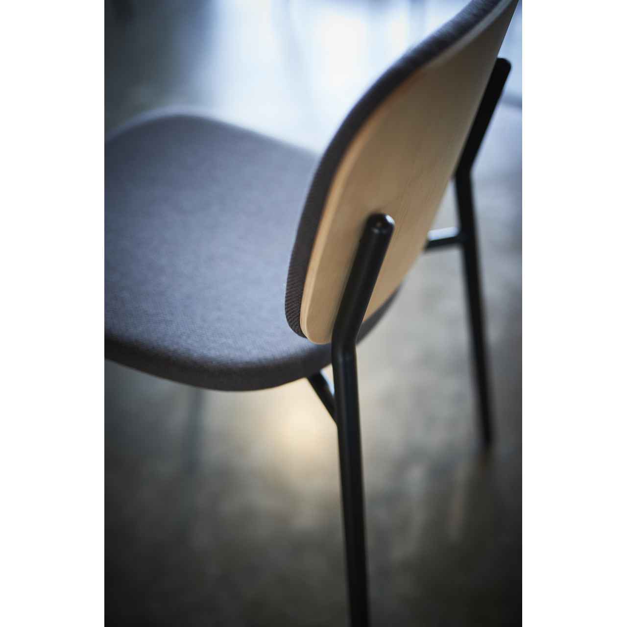 S004F スチールチェア | 店舗家具・業務用家具キノシタ 商品一覧